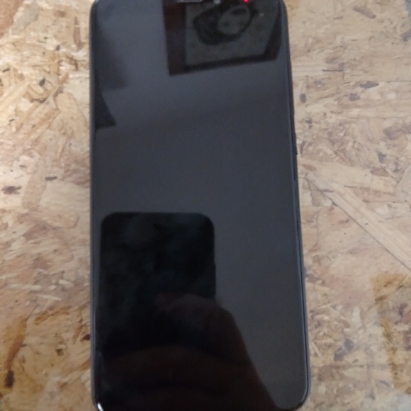 Android Phone - Picture 3 of 4